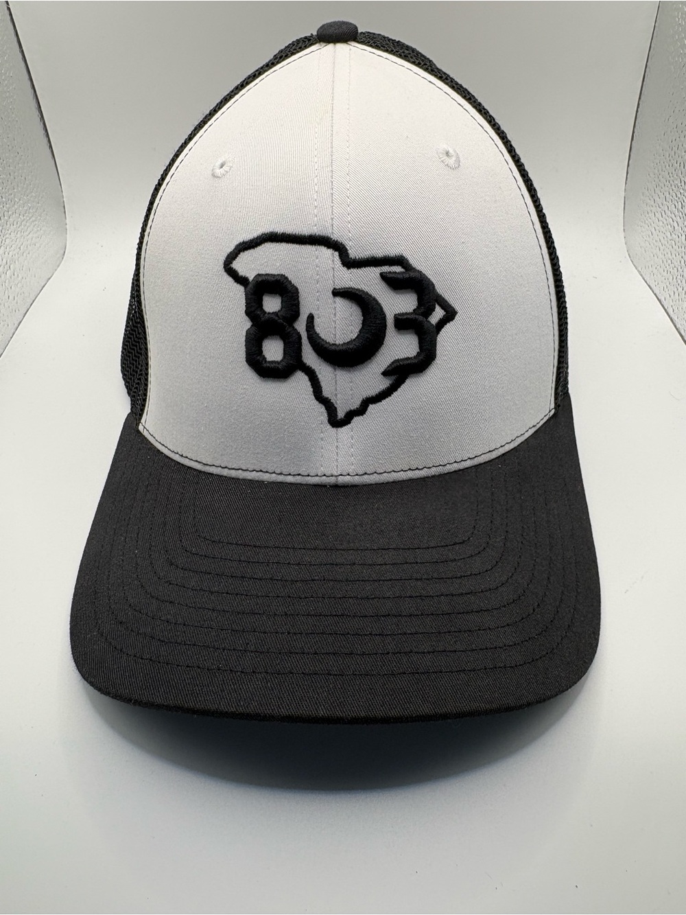 803 South Carolina Richardson 112 Black White Mesh Trucker Snapback Hat